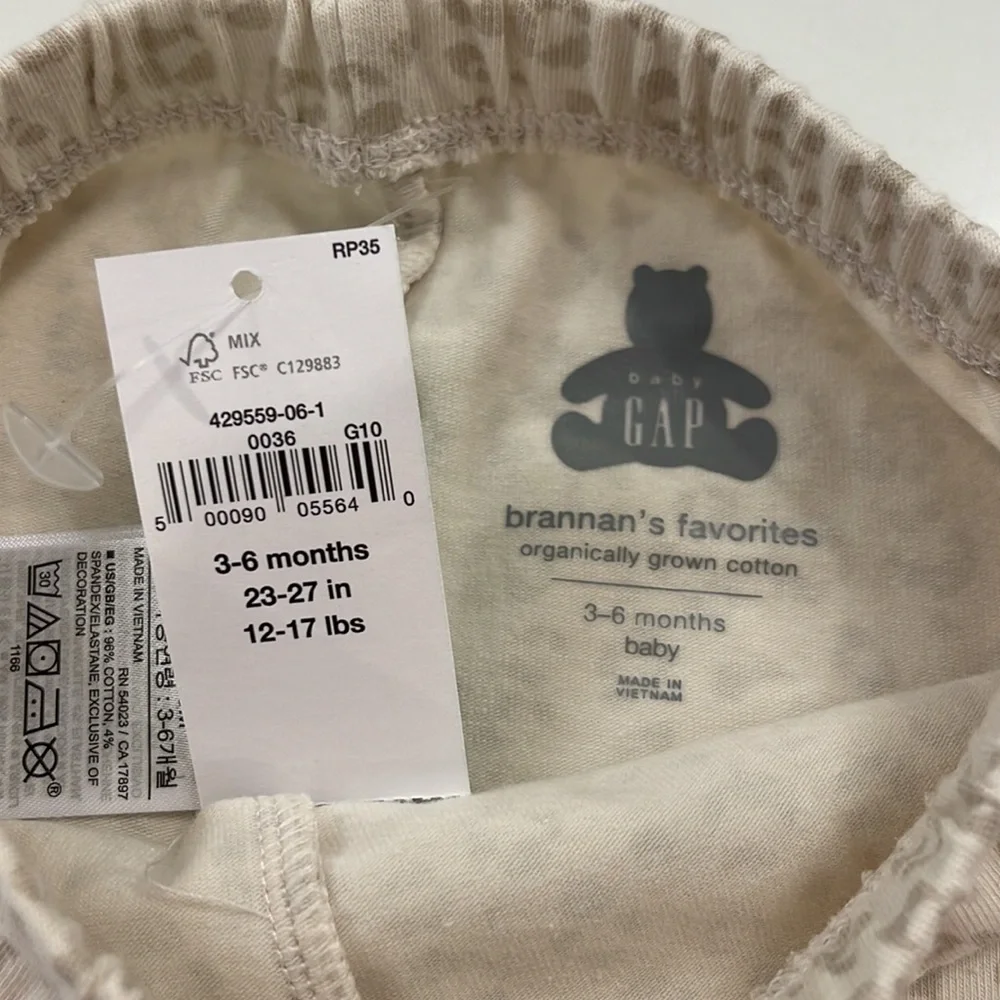Baby Gap organic cotton snow leopard print leggings